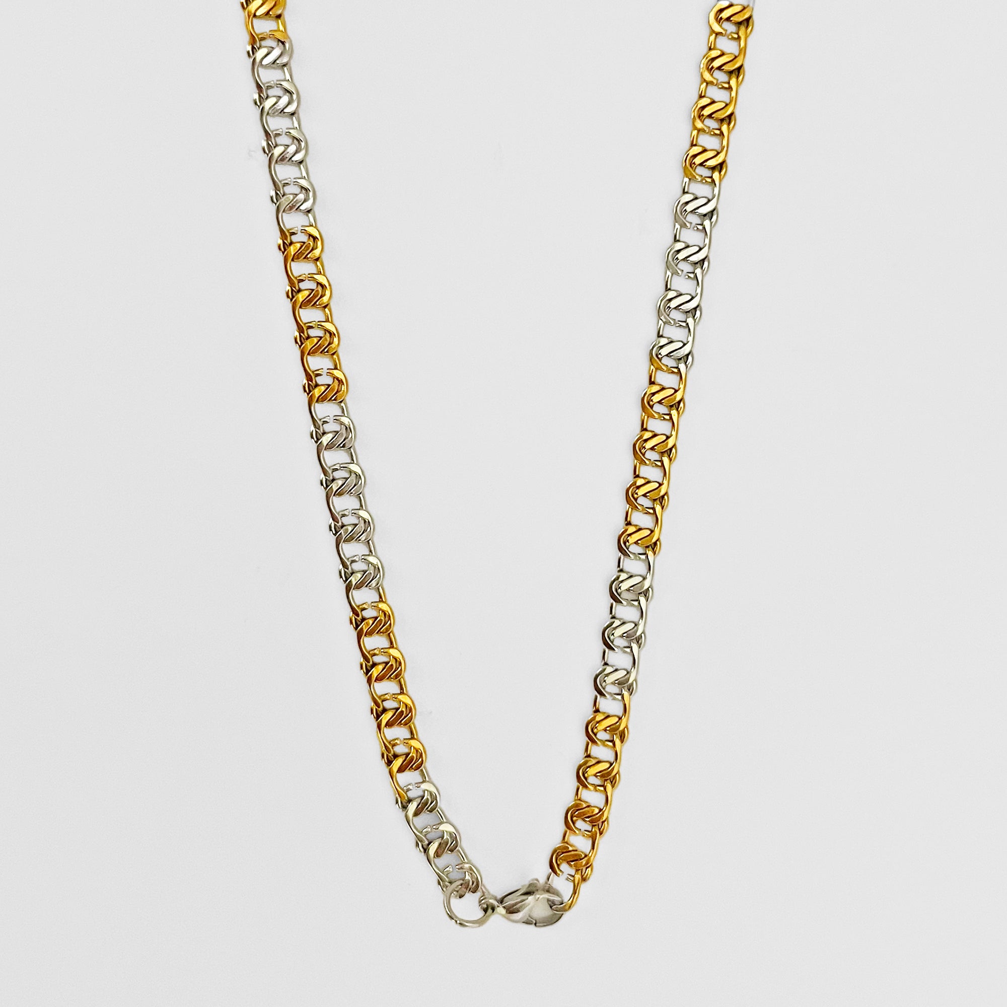 Two-tone dual link chain