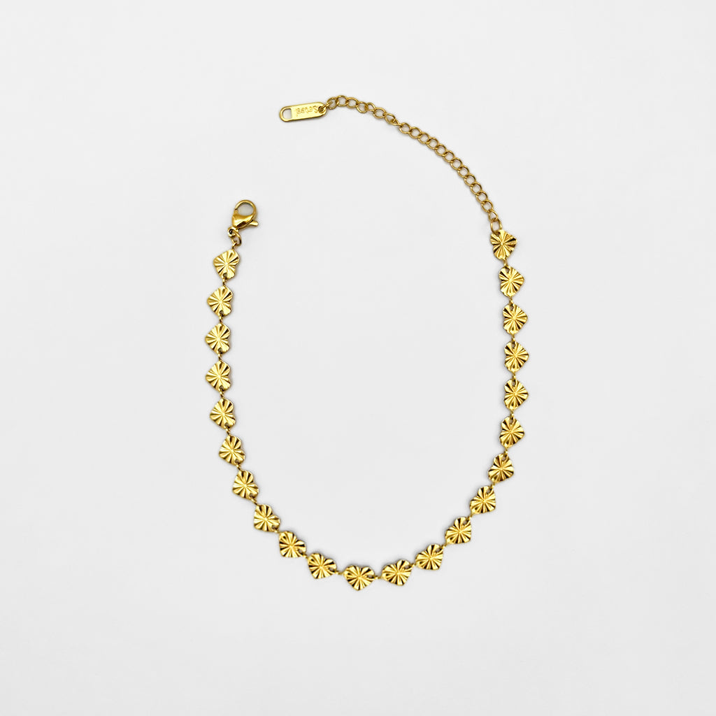 Love petal anklet