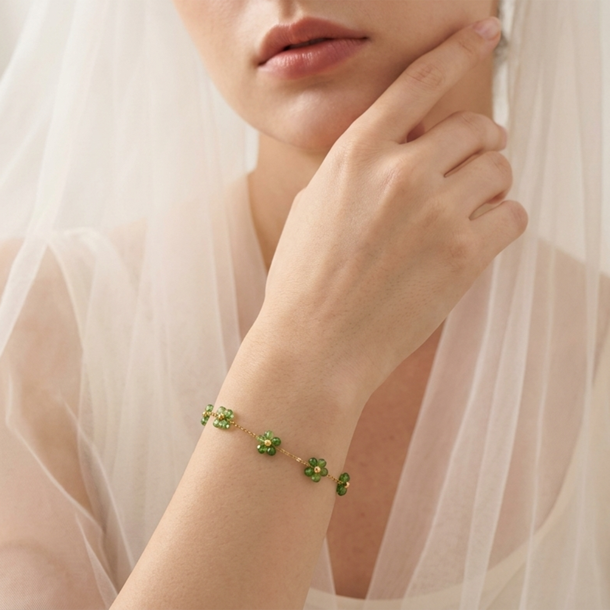 Emerald Daisy Beaded