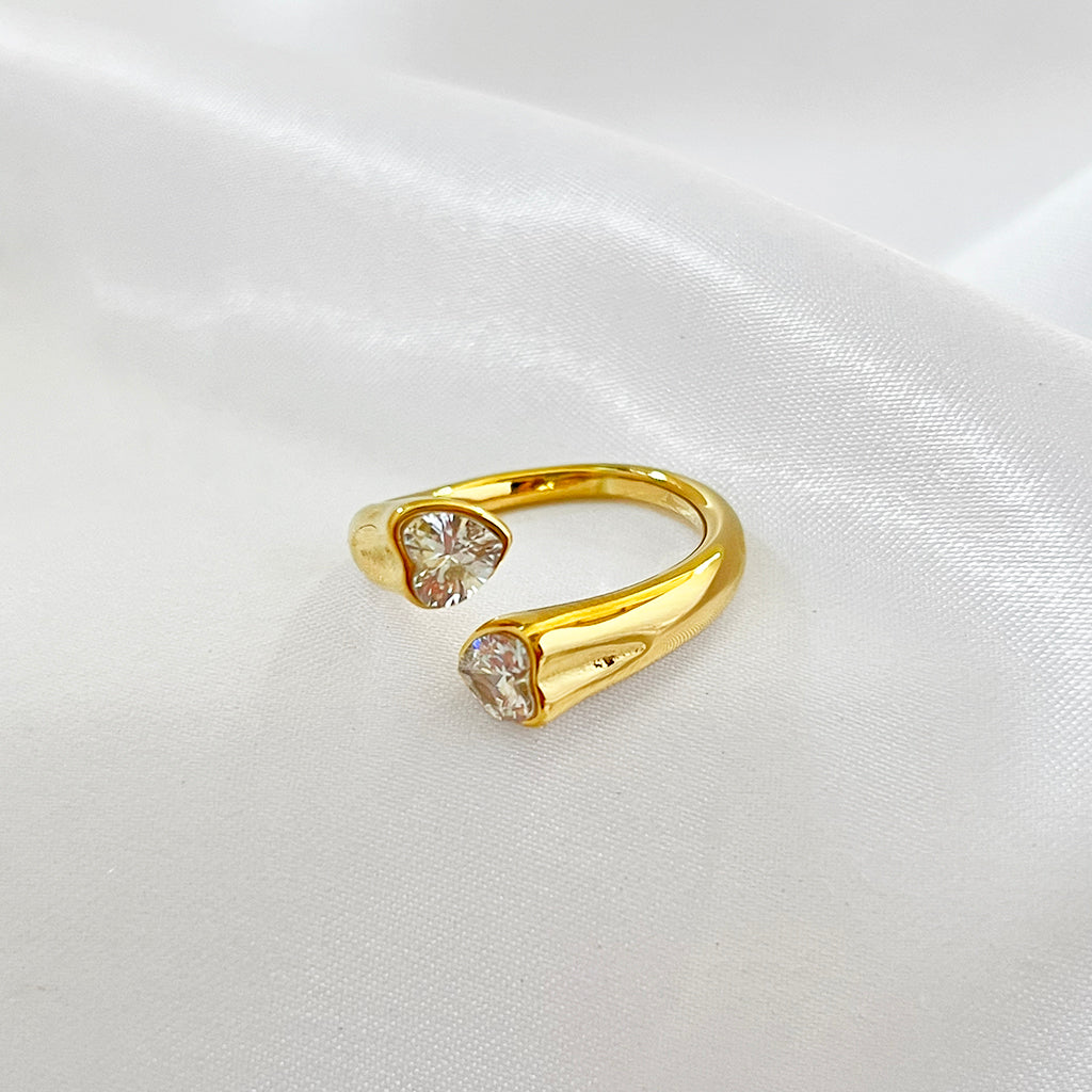 Double heart ring